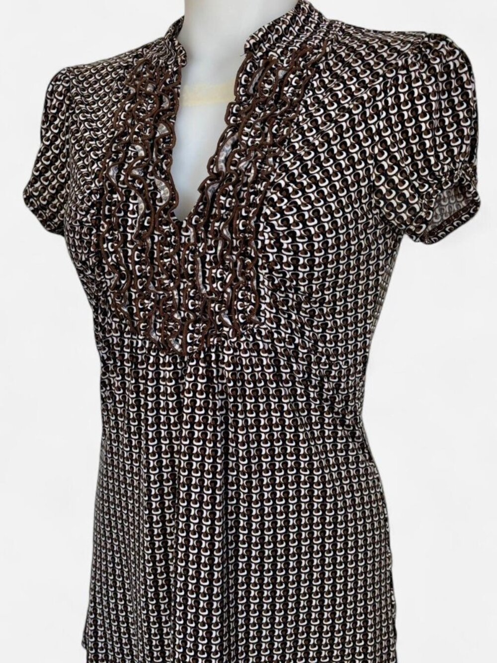 Vintage y2k brown Heart Soul geometric ruffle top.
